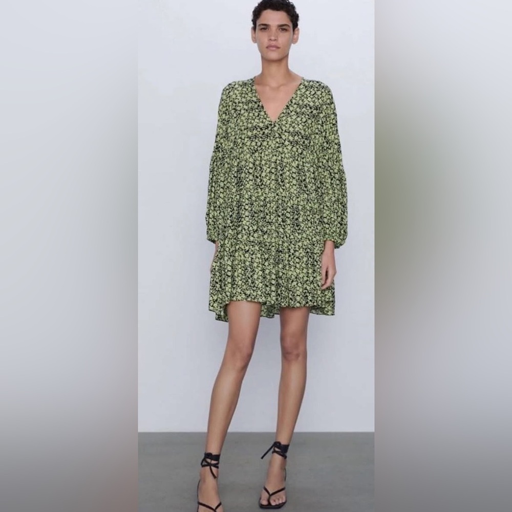Zara Ditsy Floral Print Flowing Tiered V Neck Mini Dress Black Green Women M